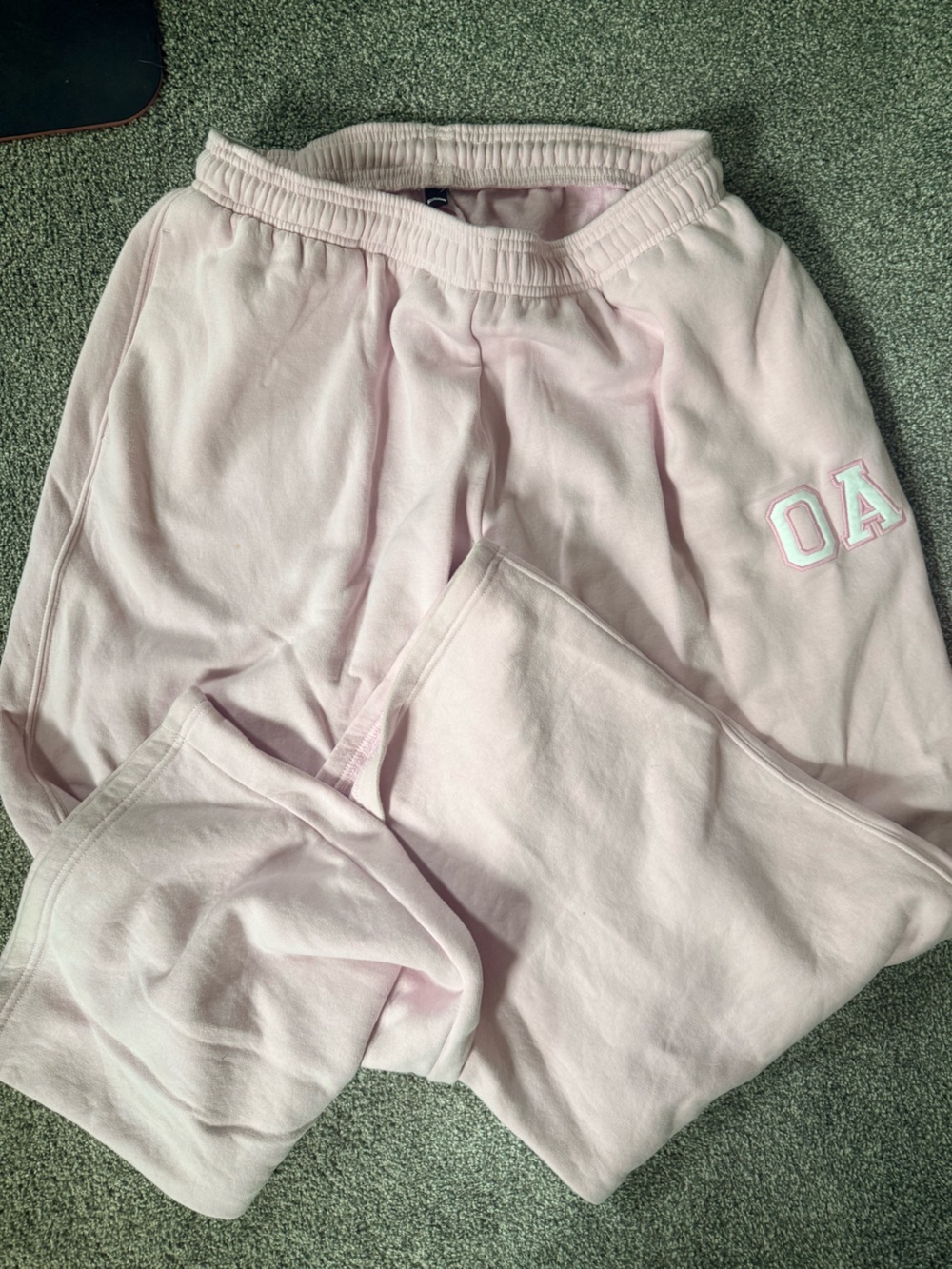 Foundations Oversized Oner Girlfriend Straight Leg Joggers | Chalk Pink